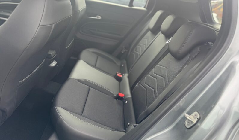 
								JEEP Avenger 1.2cc 100cv DCT MHEV Altitude full									