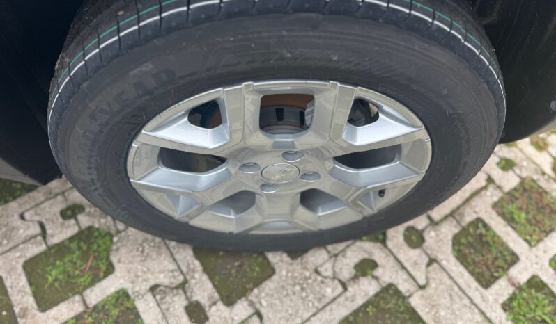 
								JEEP Avenger 1.2cc 100cv DCT MHEV Altitude full									