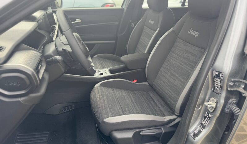 
								JEEP Avenger 1.2cc 100cv DCT MHEV Longitude full									