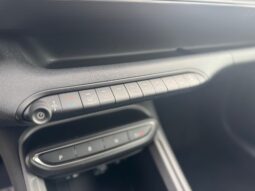 
										JEEP Avenger 1.2cc 100cv DCT MHEV Longitude full									