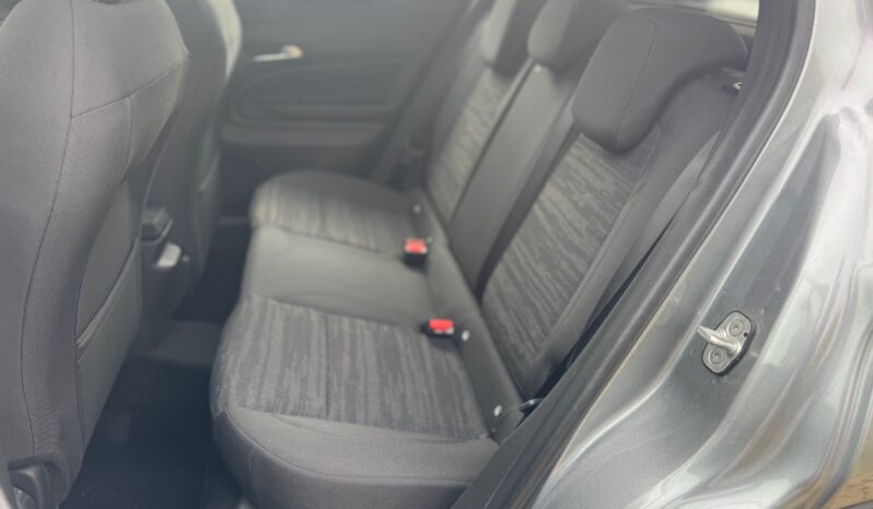 
								JEEP Avenger 1.2cc 100cv DCT MHEV Longitude full									