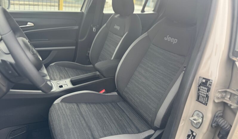 
								JEEP AVENGER 1.2cc MHEV 100cv DCT Longitude full									