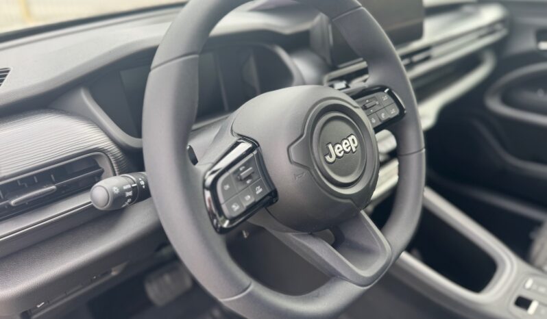 
								JEEP Avenger 1.2cc 100cv DCT MHEV Longitude full									