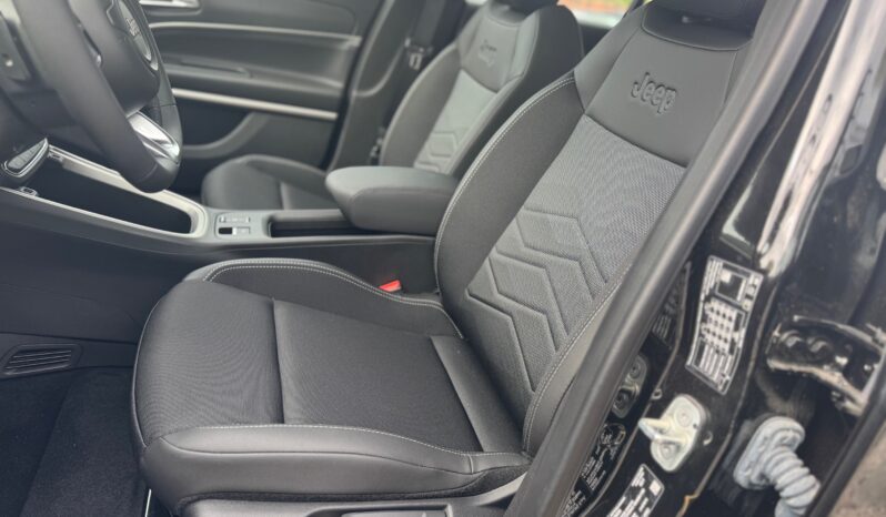 
								JEEP Avenger 1.2cc 100cv DCT MHEV Altitude full									