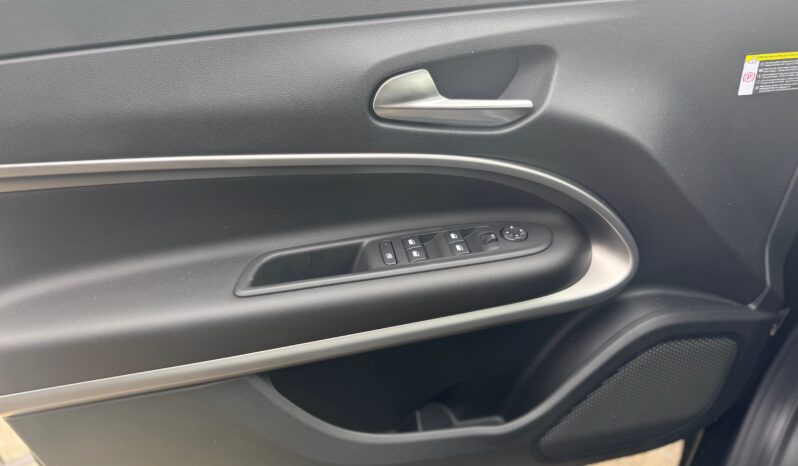 
								JEEP Avenger 1.2cc 100cv DCT MHEV Altitude full									