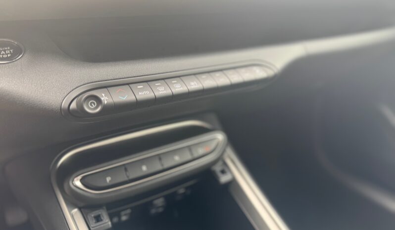 
								JEEP Avenger 1.2cc 100cv DCT MHEV Altitude full									