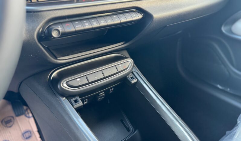 
								FIAT 600 1.2cc Hybrid 110cv LA PRIMA full									