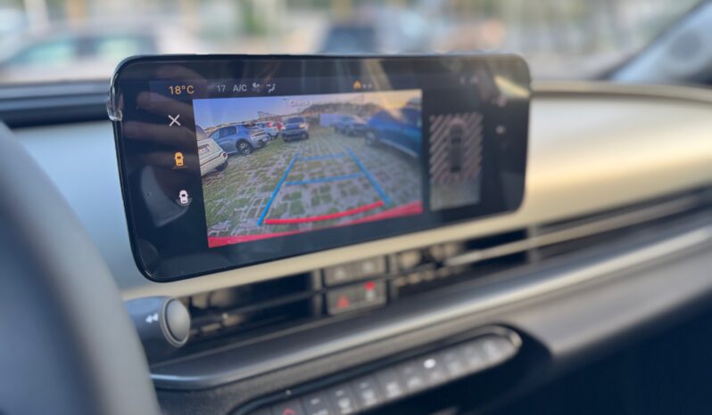 
								FIAT 600 1.2cc Hybrid 110cv LA PRIMA full									