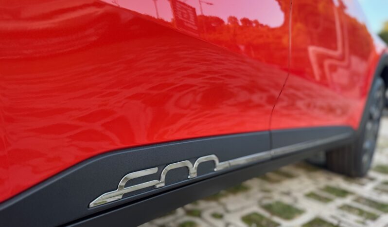 
								FIAT 600 1.2cc Hybrid 110cv LA PRIMA full									