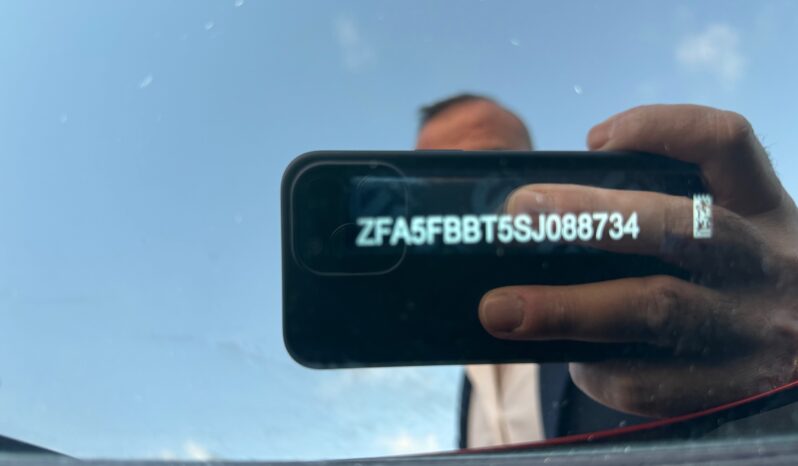 
								FIAT 600 1.2cc Hybrid 110cv LA PRIMA full									