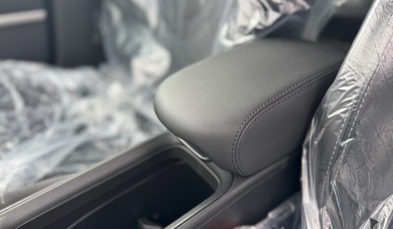 
								JEEP Avenger 1.2cc 100cv DCT MHEV Summit full									