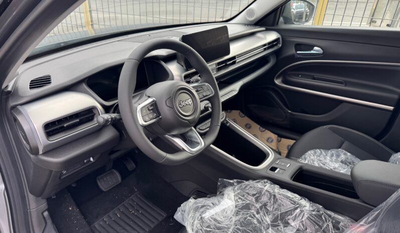 
								JEEP Avenger 1.2cc 100cv DCT MHEV Summit full									