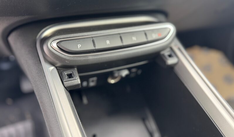 
								JEEP Avenger 1.2cc 100cv DCT MHEV Summit full									