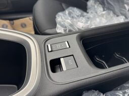 
										JEEP Avenger 1.2cc 100cv DCT MHEV Summit full									