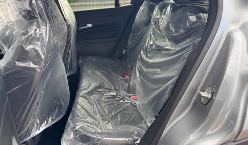 
								JEEP Avenger 1.2cc 100cv DCT MHEV Summit full									