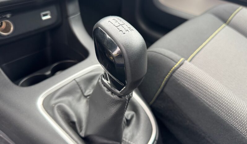 
								CITROEN C3 1.2cc Puretech s&s 83cv C-Series full									