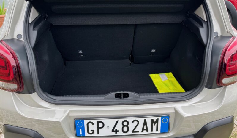 
								CITROEN C3 1.2cc Puretech s&s 83cv C-Series full									