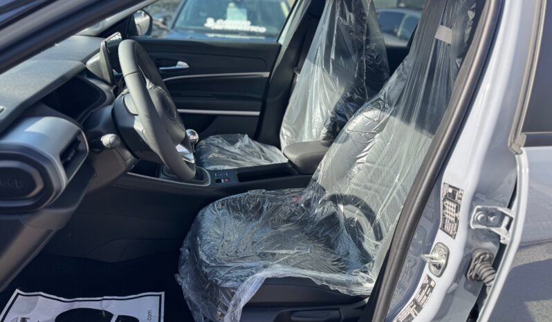 
								JEEP Avenger 1.2cc 100cv ICE Summit full									