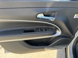 
										JEEP Avenger 1.2cc 100cv ICE Summit full									