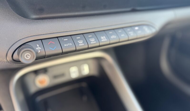 
								JEEP Avenger 1.2cc 100cv ICE Summit full									