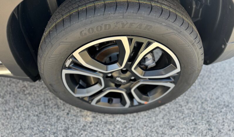 
								JEEP Avenger 1.2cc 100cv ICE Summit full									