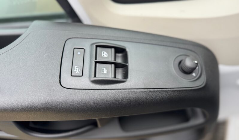 
								FIAT Ducato 9 Posti 35Q MH2 2.2 M-jet 3 140CV Trasp. Disabili full									