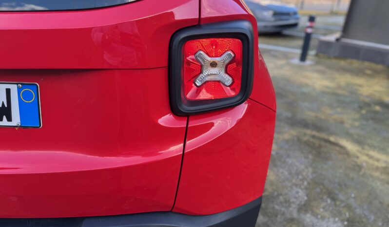 
								JEEP RENEGADE 1.0cc TURBO I3 120cv 4X2 LONGITUDE full									