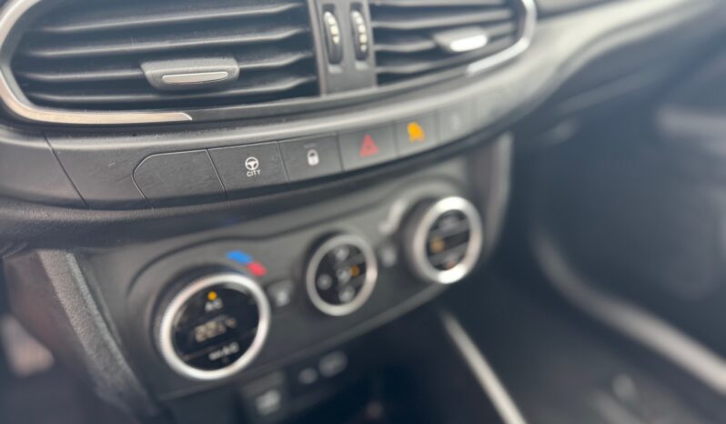 
								FIAT Tipo 5 Porte MY23 1.0cc 100cv Hatchback full									