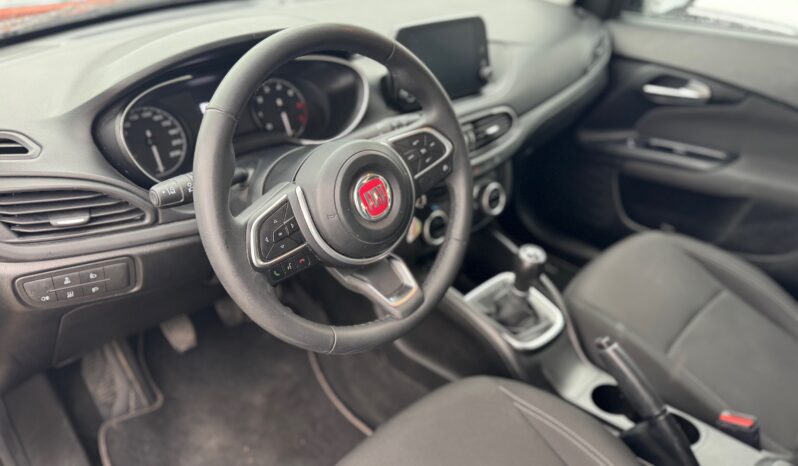 
								FIAT Tipo 5 Porte MY23 1.0cc 100cv Station Wagon full									