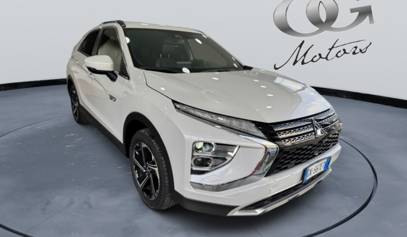 
								MITSUBISHI ECLIPSE CROSS 2.4 PHEV INSTYLE full									