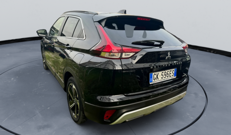 
								MITSUBISHI ECLIPSE CROSS 2.4 PHEV INSTYLE full									