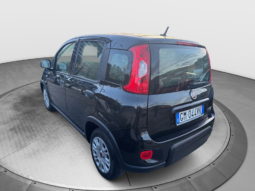 
										FIAT Panda 1.0cc Hybrid 70cv MY23 full									