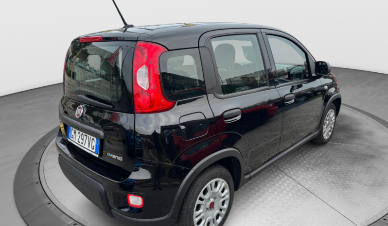 
								FIAT Panda 1.0cc Hybrid 70cv MY23 full									