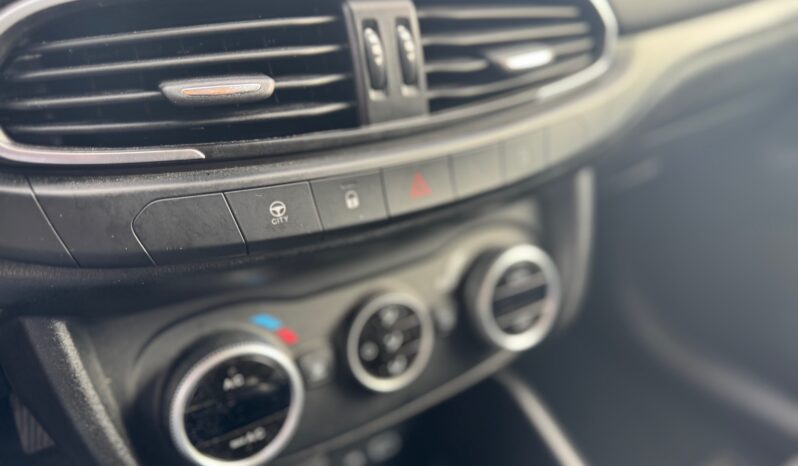 
								FIAT Tipo 5 Porte MY23 1.0cc 100cv Station Wagon full									