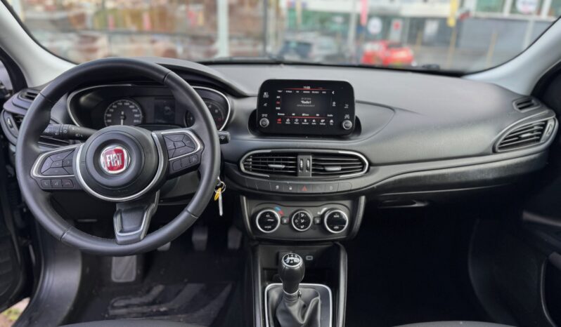 
								FIAT Tipo 5 Porte MY23 1.0cc 100cv Station Wagon full									