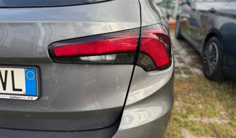 
								FIAT Tipo 5 Porte MY23 1.0cc 100cv Station Wagon full									