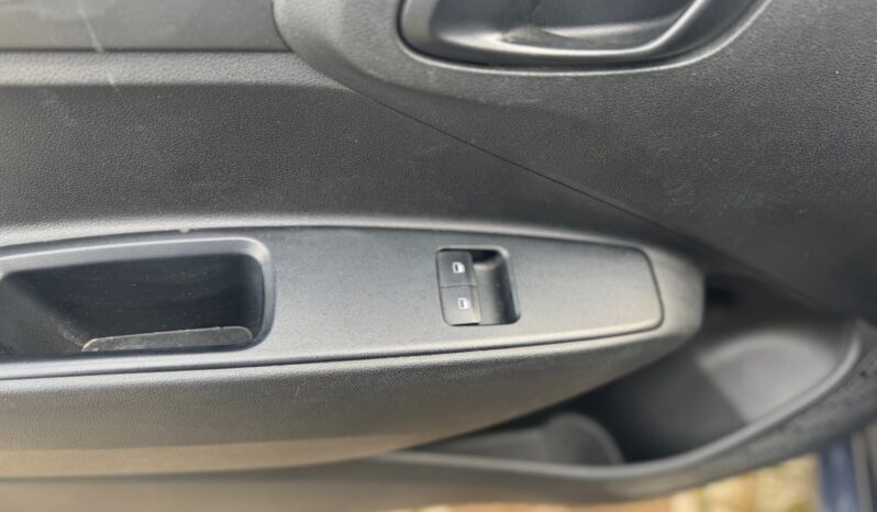 
								HYUNDAI I10 1.0cc 67cv ADVANCED PLUS PACK full									