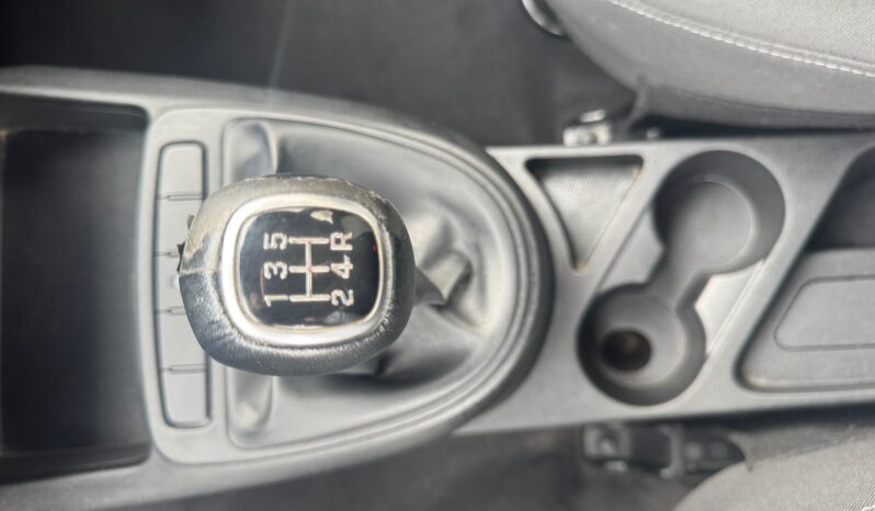 
								HYUNDAI I10 1.0cc 67cv ADVANCED PLUS PACK full									