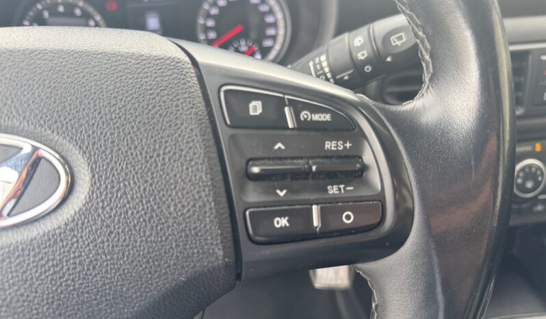 
								HYUNDAI I10 1.0cc 67cv ADVANCED PLUS PACK full									