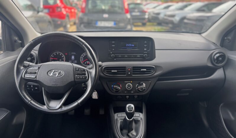 
								HYUNDAI I10 1.0cc 67cv ADVANCED PLUS PACK full									