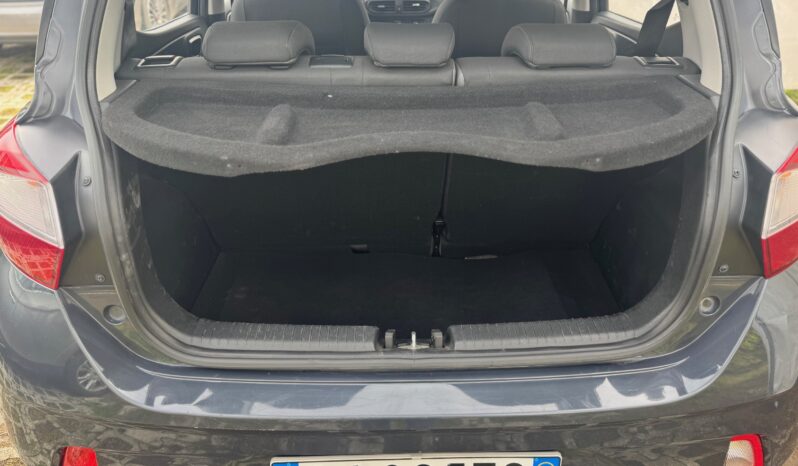 
								HYUNDAI I10 1.0cc 67cv ADVANCED PLUS PACK full									