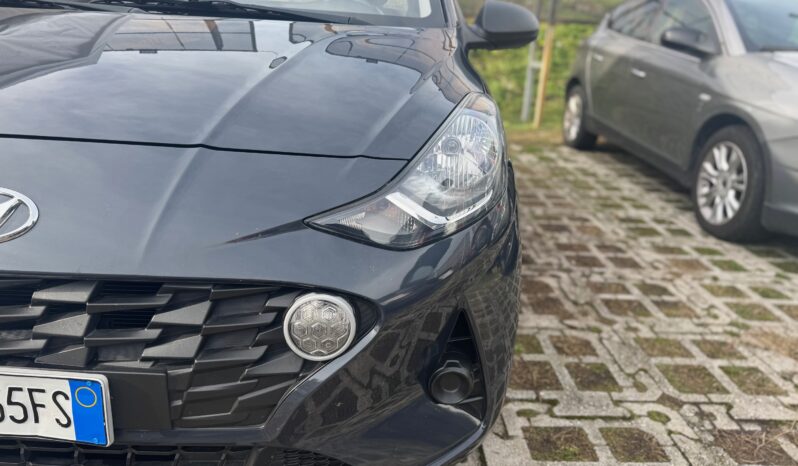 
								HYUNDAI I10 1.0cc 67cv ADVANCED PLUS PACK full									