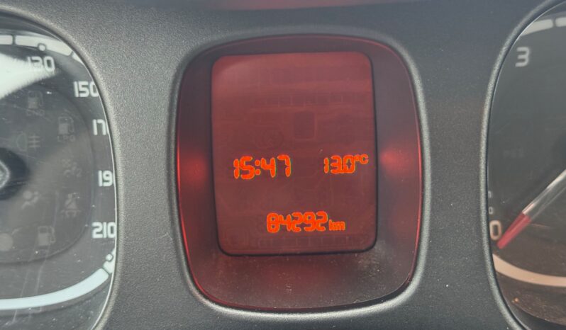 
								FIAT Panda 1.0cc Hybrid 70cv MY23 full									