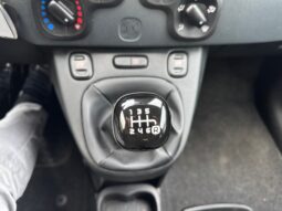 
										FIAT Panda 1.0cc Hybrid 70cv MY23 full									