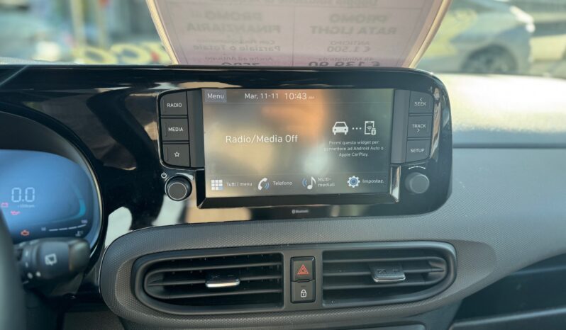 
								HYUNDAI I10 1.0cc MPI 67cv 5P AT CONNECTLINE full									