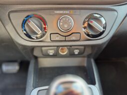 
										HYUNDAI I10 1.0cc MPI 67cv 5P AT CONNECTLINE full									