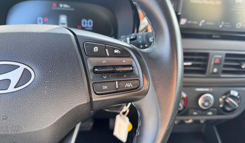 
								HYUNDAI I10 1.0cc MPI 67cv 5P AT CONNECTLINE full									