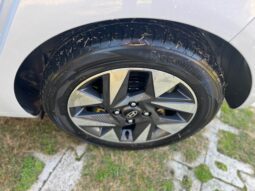 
										HYUNDAI I10 1.0cc MPI 67cv 5P AT CONNECTLINE full									