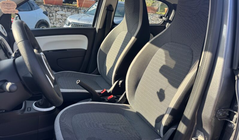 
								RENAULT TWINGO 1.0cc 65cc SCE EQUILIBRE full									