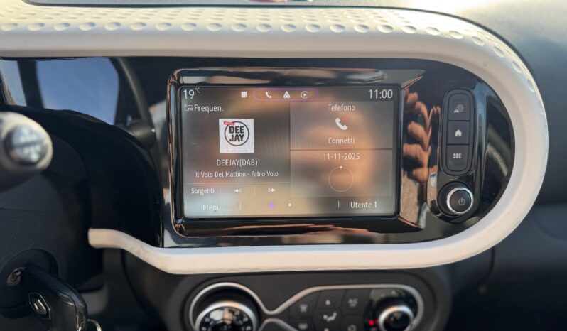 
								RENAULT TWINGO 1.0cc 65cc SCE EQUILIBRE full									